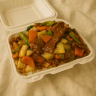L11) Beef or Chicken with Mixed Vegetables on Rice